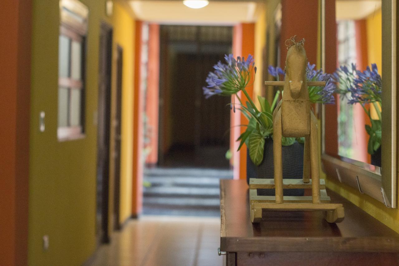 Give House Bed & Breakfast Guatemala City Exterior photo